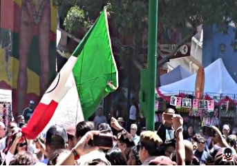 BEFUNKY screenshot la raza raises mexican flag in california park 2